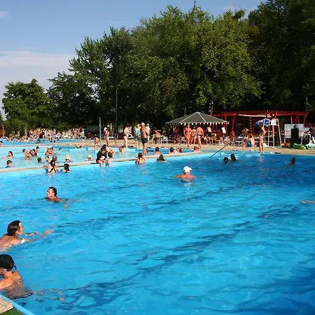 Chatova Osada Family Thermalpark Inclusiv