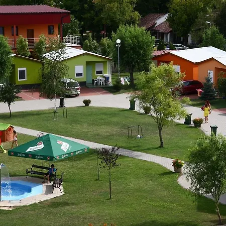 Vakantiepark Chatova Osada Family Thermalpark Inclusiv