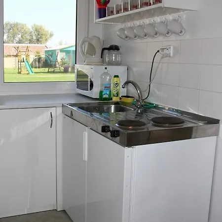 פארק נופש Chatova Osada Family Thermalpark Inclusiv פאטינצ'ה